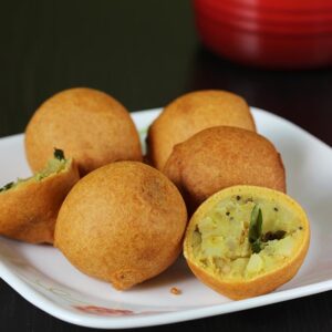 Aloo (Potato) Bonda - 10 Pieces